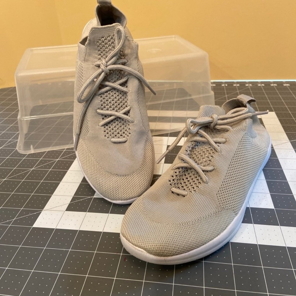 Stylish Gray Athletic Sneakers